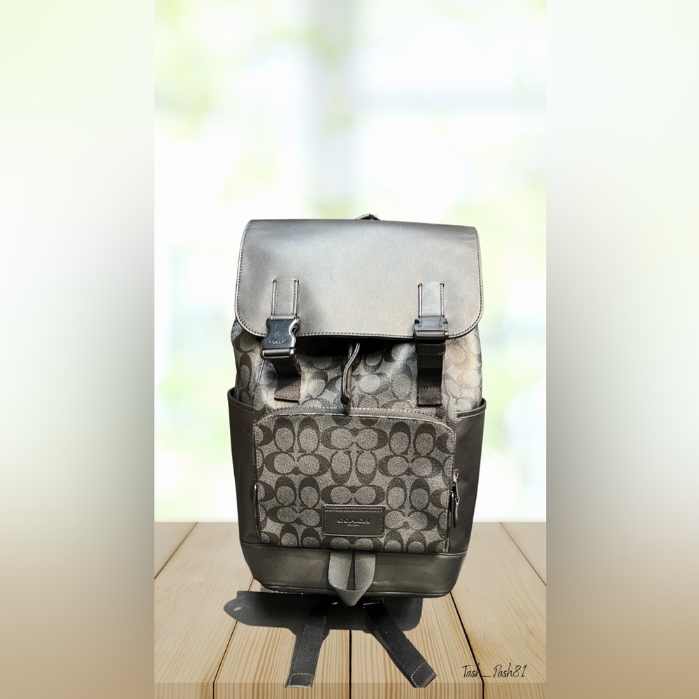 Coach Mens Track Backpack in Signature Canvas✨NWT✨ MSRP $650 - Picture 1 of 8